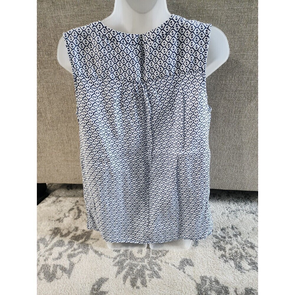 Talbots Med Blue White Shell Tank top Coastal Grandma Summer Nautical Sleeveless - Picture 3 of 7